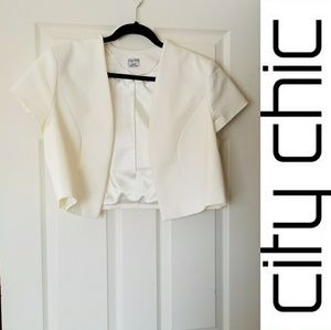 💜City Chic💜 Crop Blazer 18W